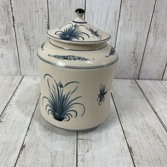 Vintage Bat Trang Vietnamese Pottery Blue & White Dragonfly Temple Ginger Jar - Picture 1 of 12